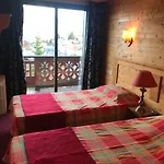 Coq De Bruyere Hotel *